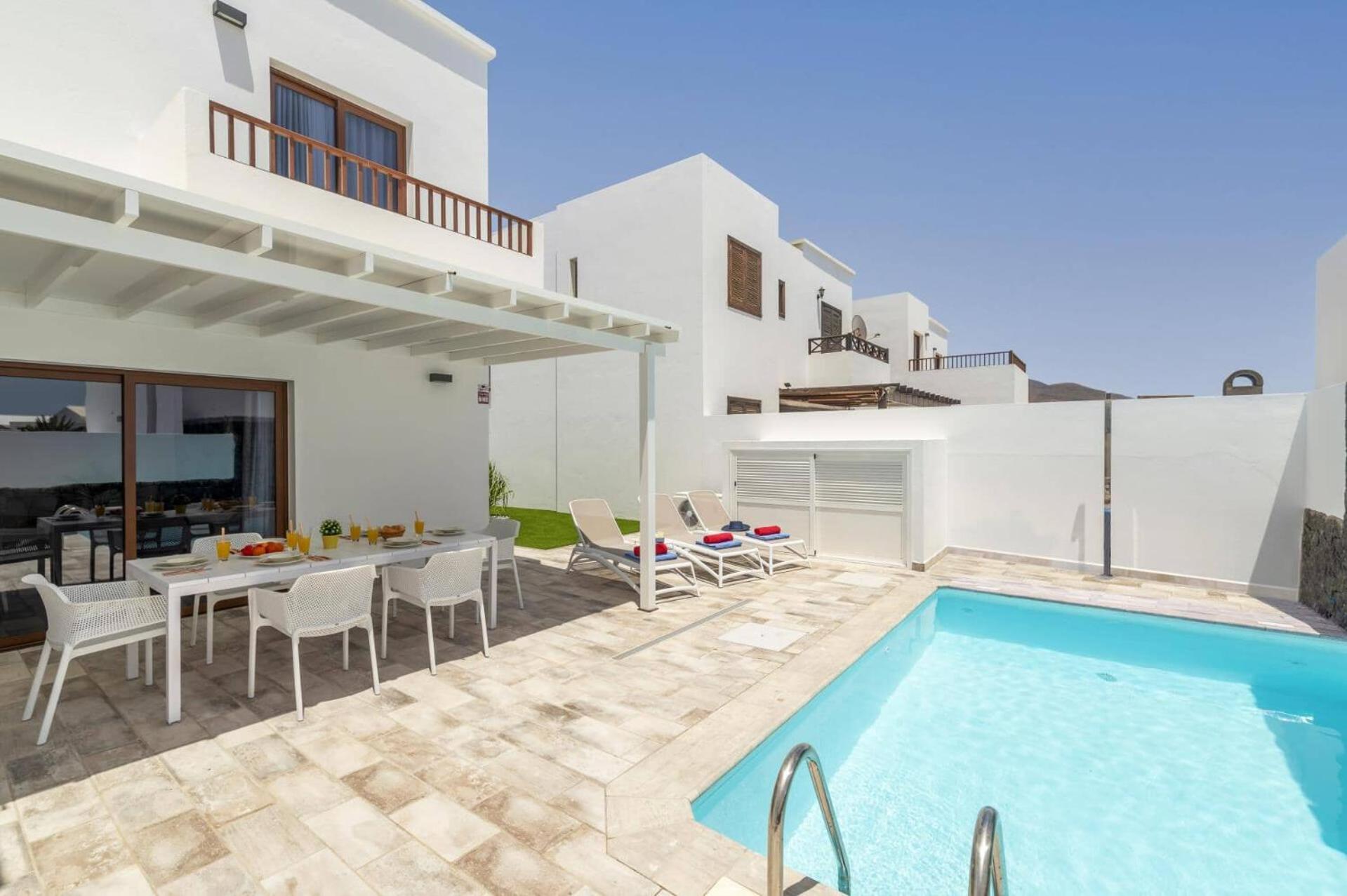 Villa Omura By Villa Plus Playa Blanca  Extérieur photo